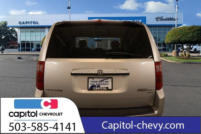 Used 2009 Dodge Grand Caravan SXT FWD image 4