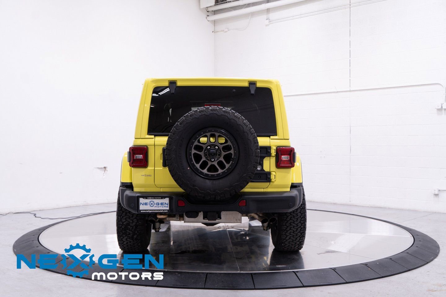Used 2023 Jeep Wrangler Unlimited Rubicon 392 w/ Xtreme Recon 35" Tire Package image 33