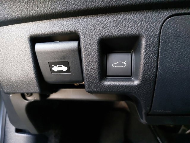 Used 2025 Lexus IS 300 w/ Comfort Package image 32