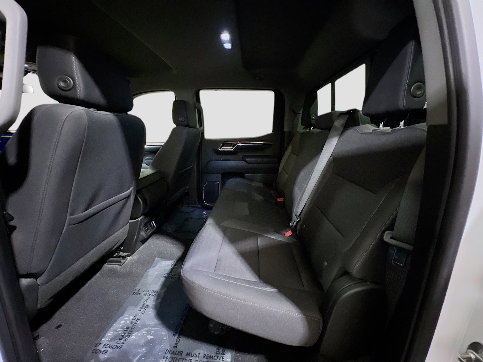 Used 2023 Chevrolet Silverado 1500 LT AWD/4WD image 16