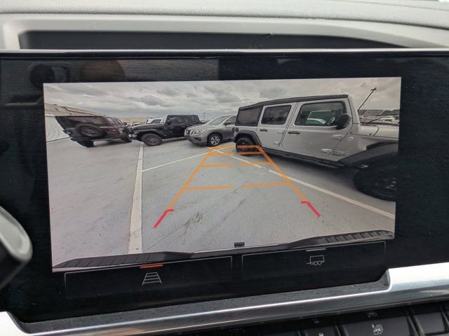 Used 2024 GMC Sierra 1500 SLT image 19