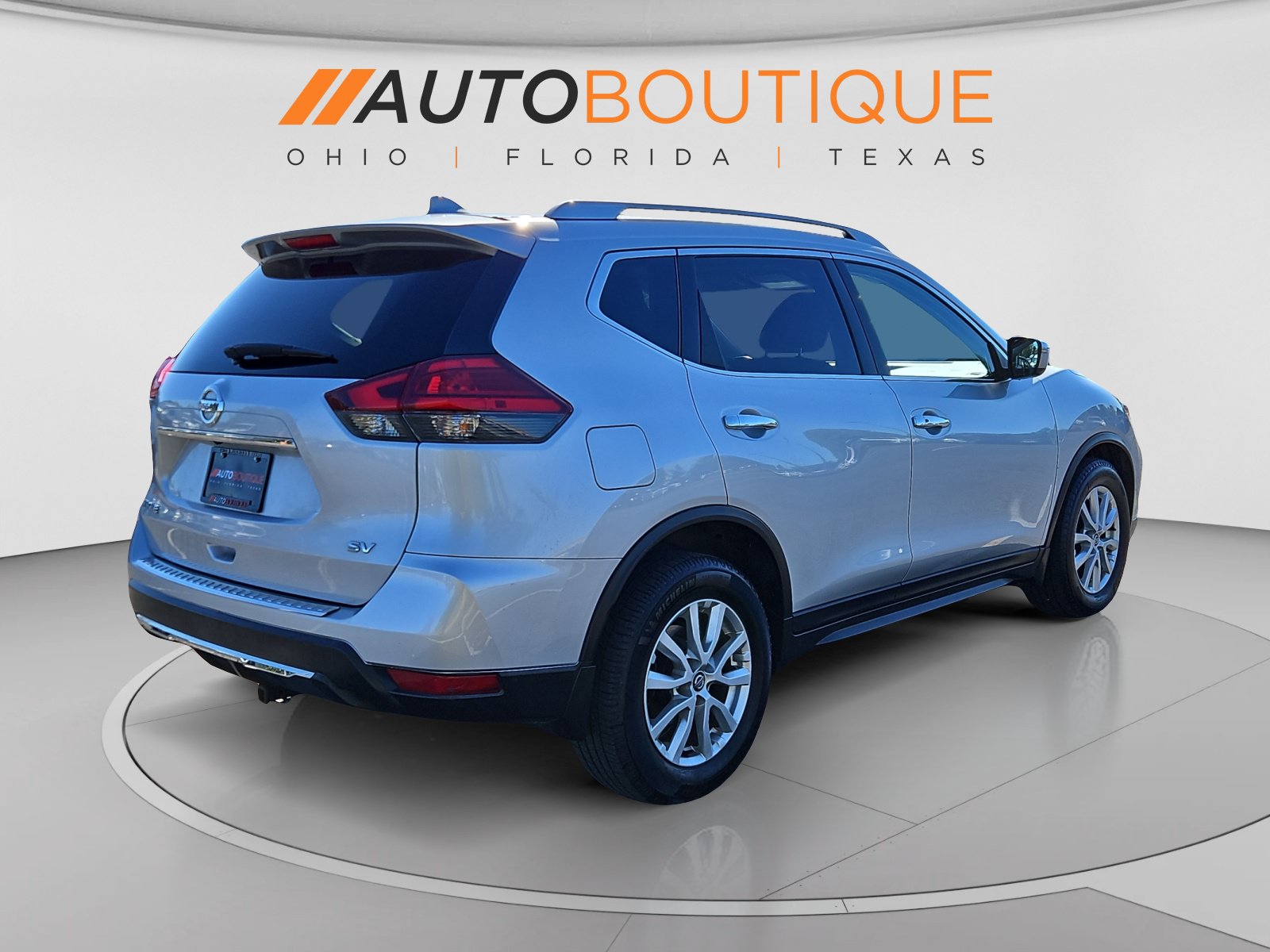 Used 2017 Nissan Rogue SV FWD image 5