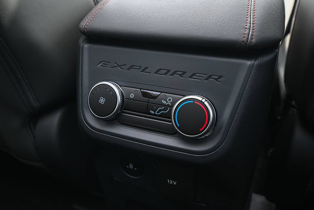 New 2026 Ford Explorer Active w/ Active Comfort Package AWD/4WD image 27