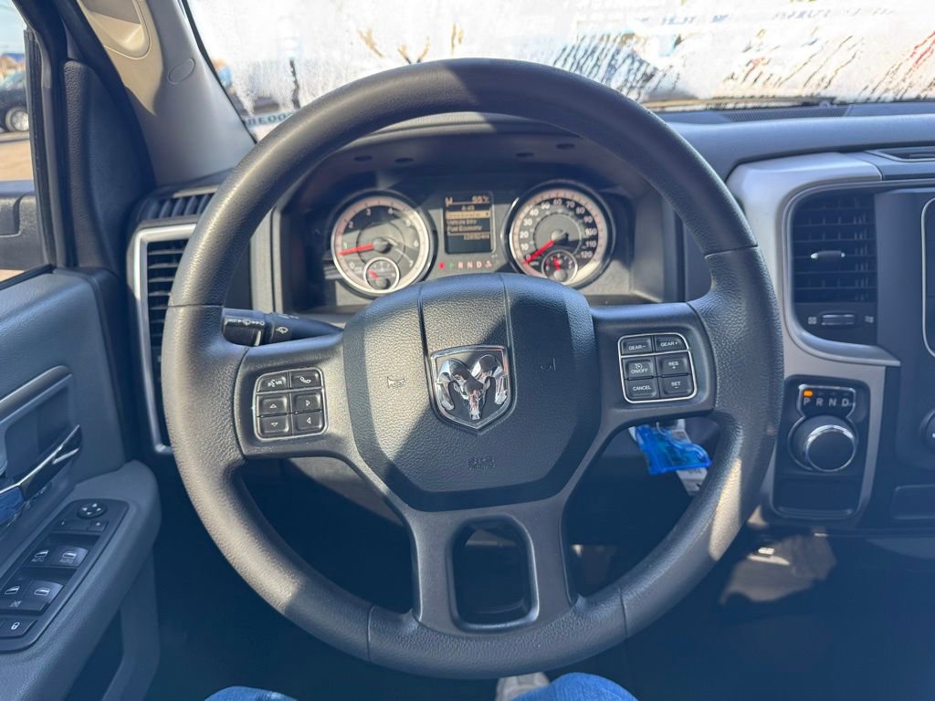 Used 2019 RAM 1500 Classic SLT image 19