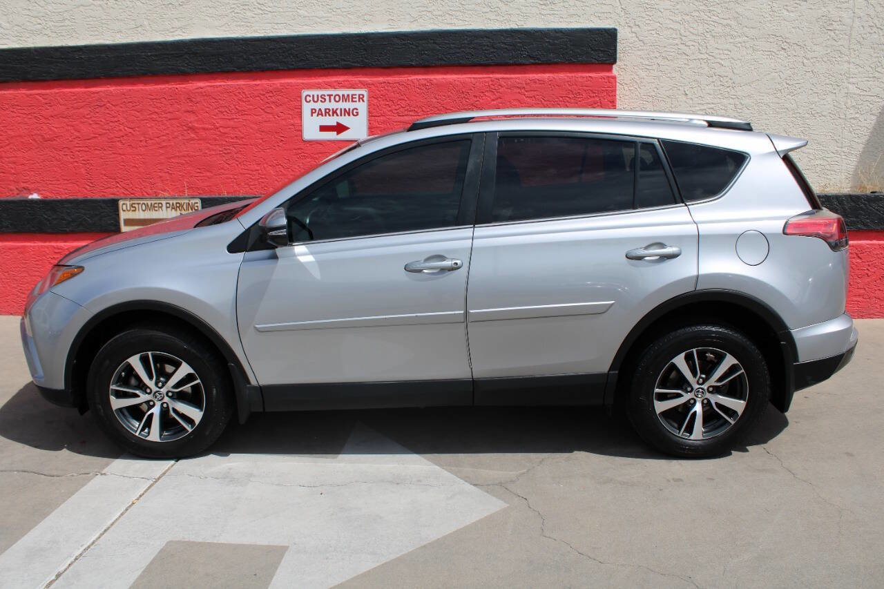 Used 2017 Toyota RAV4 XLE image 2