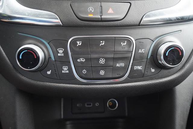 Used 2024 Chevrolet Equinox LT w/ LPO, Floor Liner Package image 21