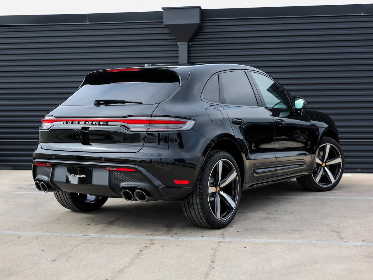 Certified 2026 Porsche Macan S AWD/4WD image 7