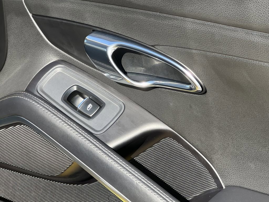 Used 2017 Porsche 911 Carrera image 16