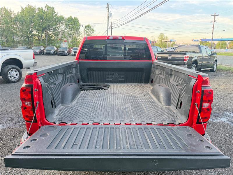 Used 2017 Chevrolet Silverado 1500 LT w/ All Star Edition AWD/4WD image 6