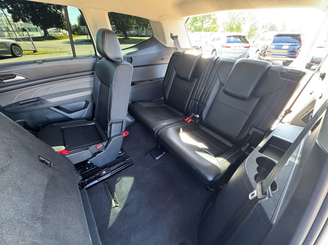 Used 2021 Volkswagen Atlas SE image 22