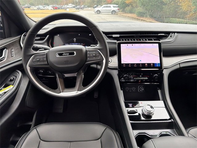 New 2025 Jeep Grand Cherokee L Limited image 23