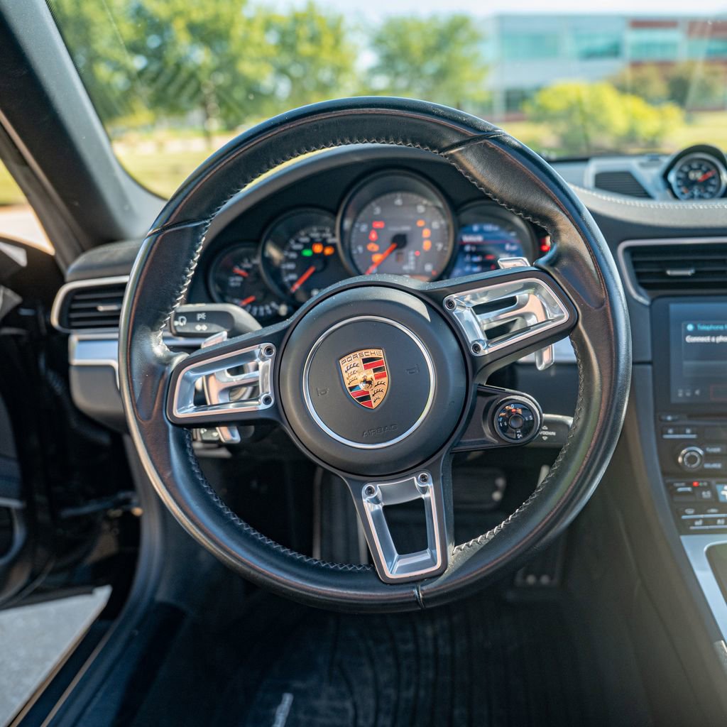 Used 2018 Porsche 911 Carrera 4S image 25