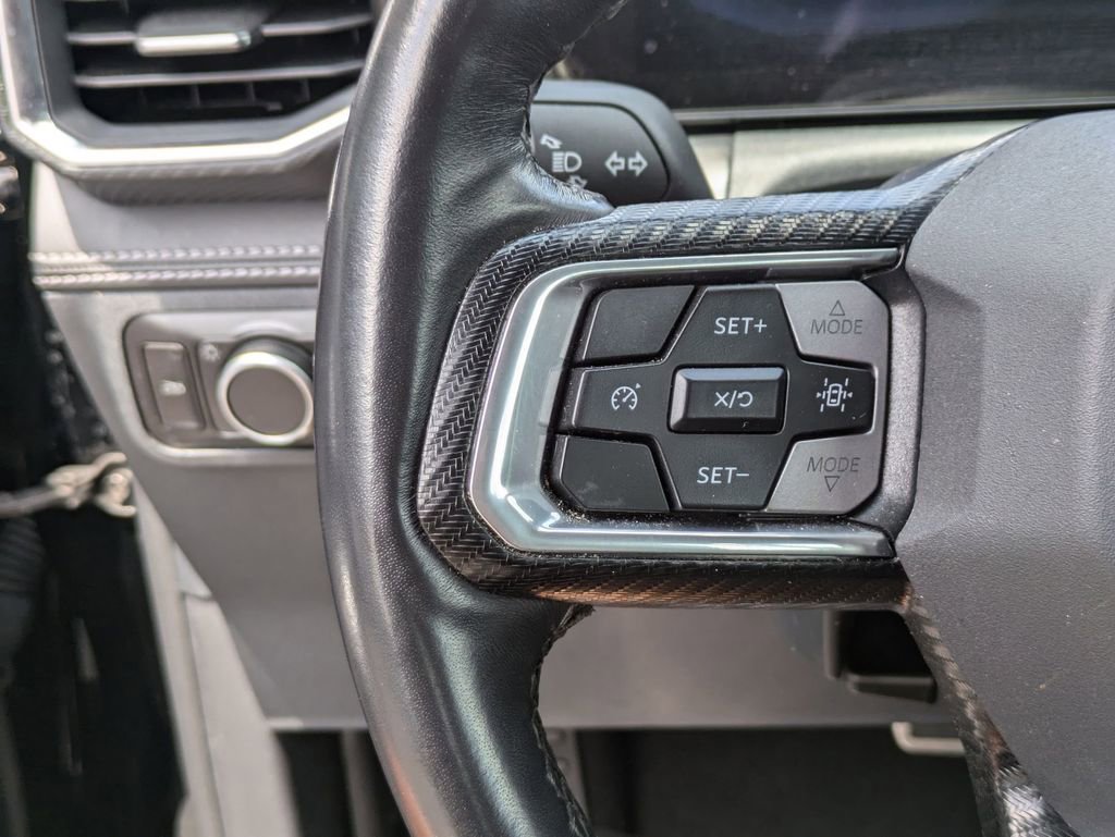 Used 2025 Ford Mustang Premium image 19