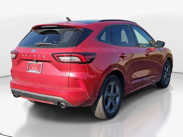 Used 2023 Ford Escape ST-Line w/ Tech Pack #1 image 3