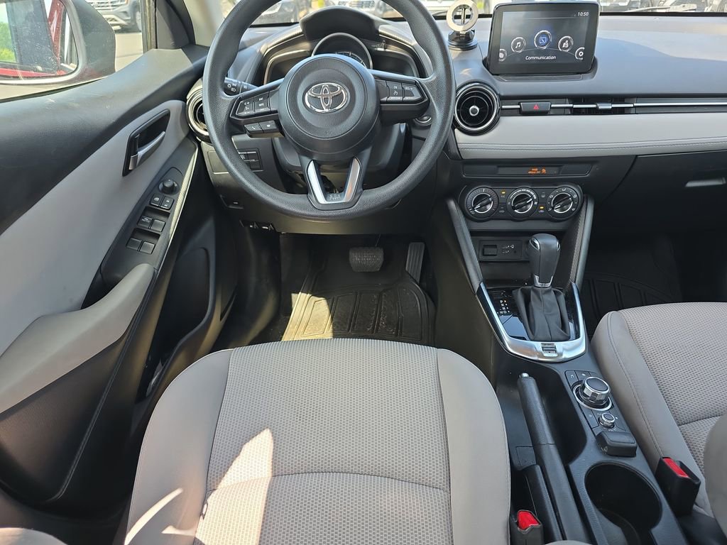 Used 2020 Toyota Yaris LE FWD image 16