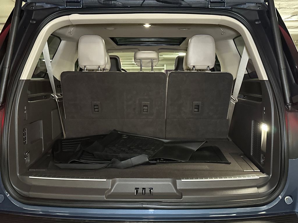 Used 2022 Lincoln Navigator L Reserve image 6