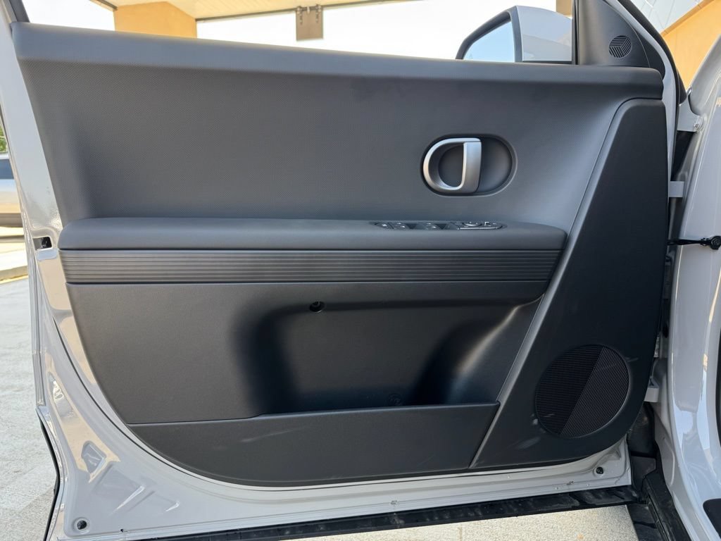 New 2025 Hyundai Ioniq 5 SEL RWD image 20