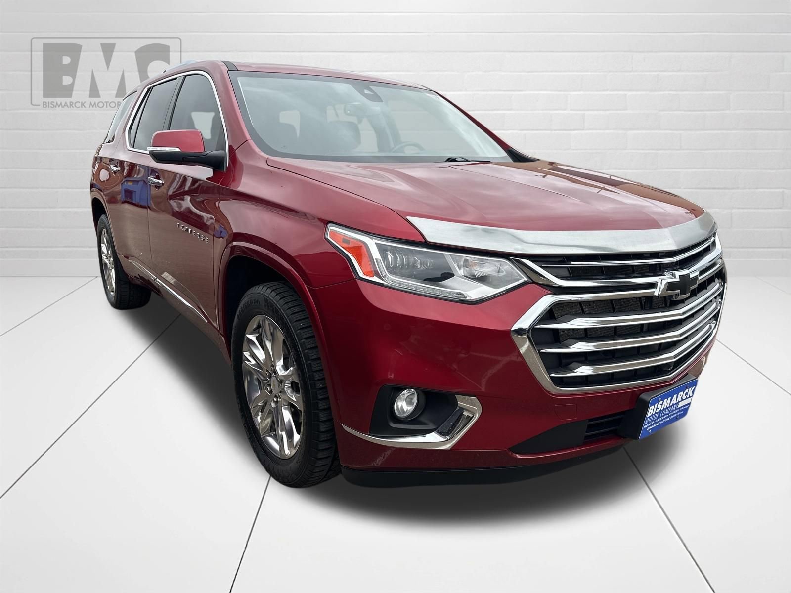 Used 2021 Chevrolet Traverse High Country FWD image 2