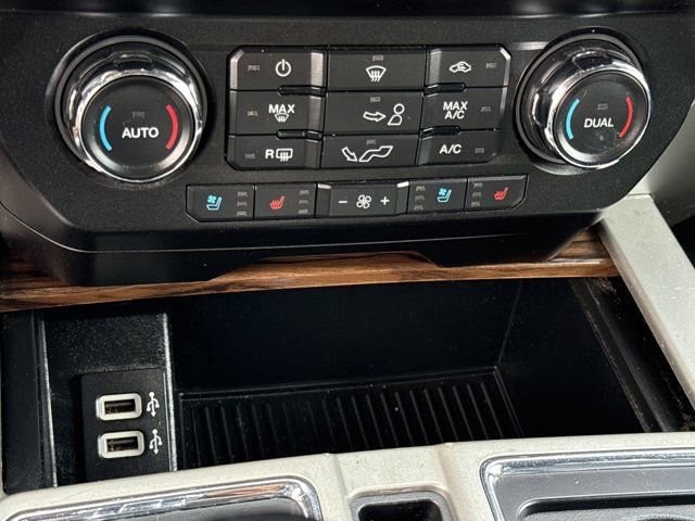 Used 2020 Ford F150 Lariat image 27