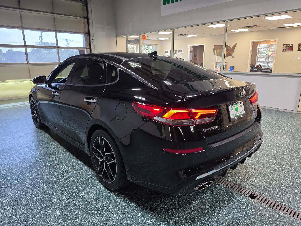 Used 2020 Kia Optima SX FWD image 9