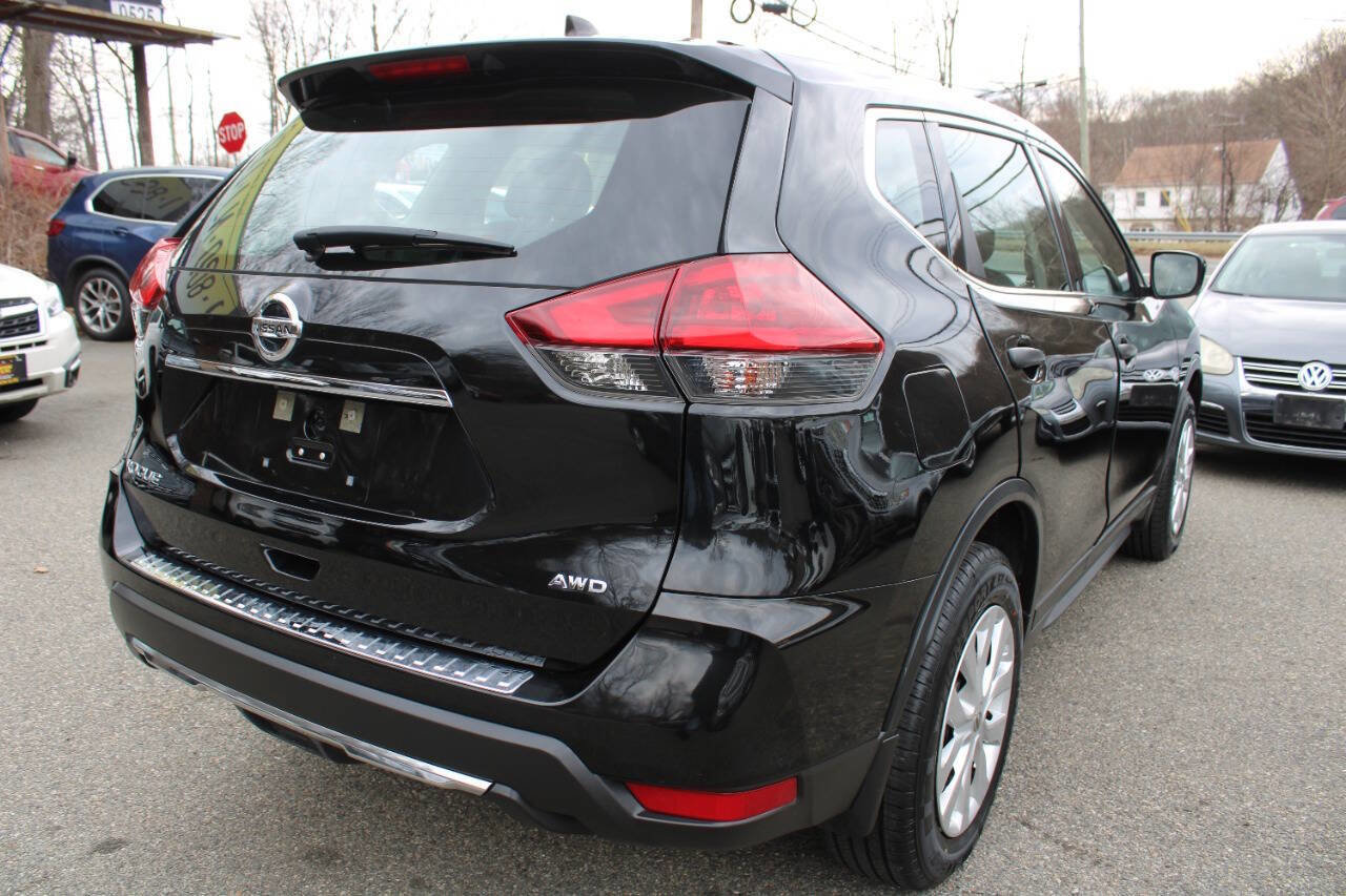 Used 2018 Nissan Rogue S image 8