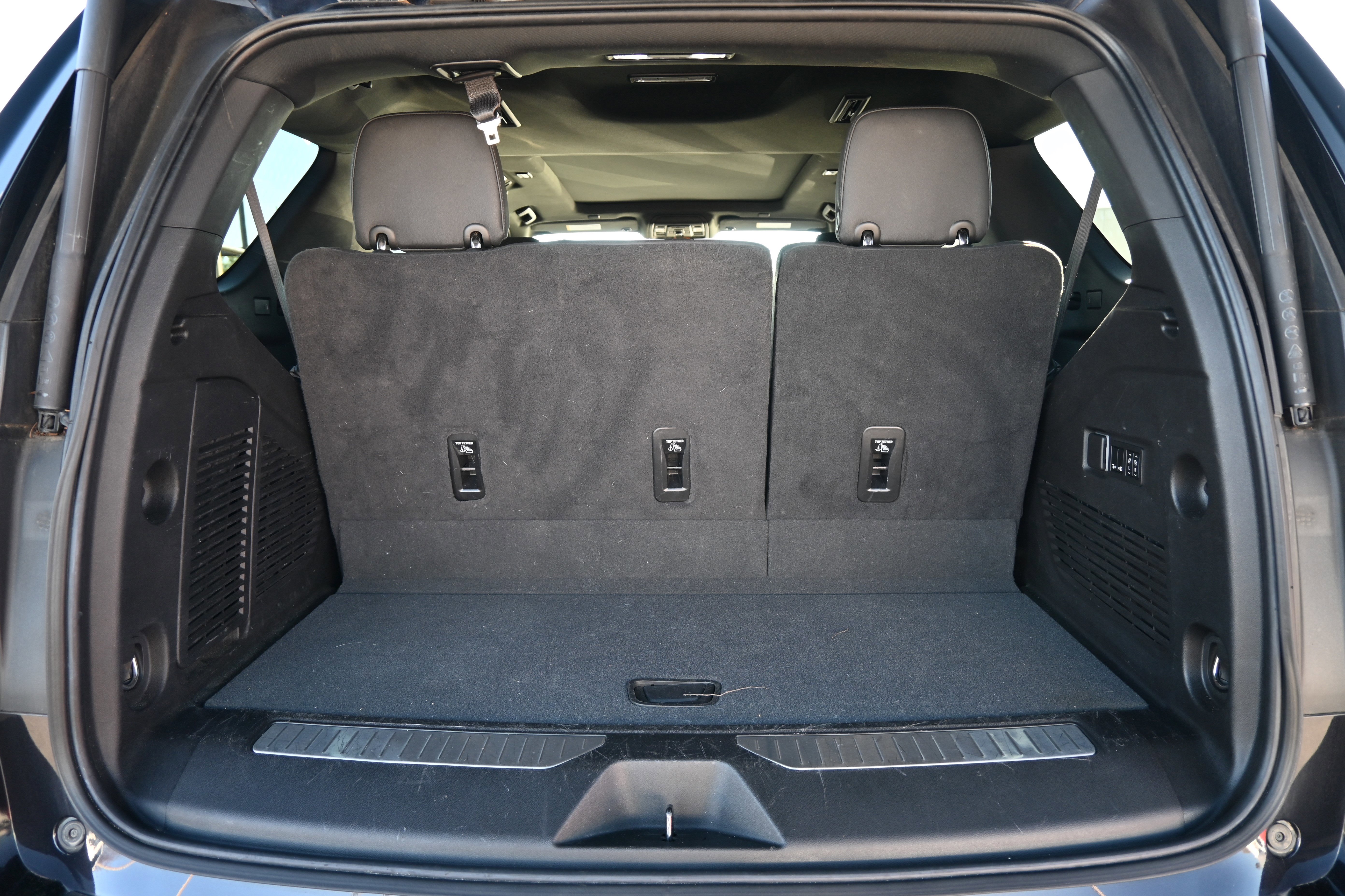 Used 2022 Chevrolet Tahoe Z71 w/ Luxury Package image 34