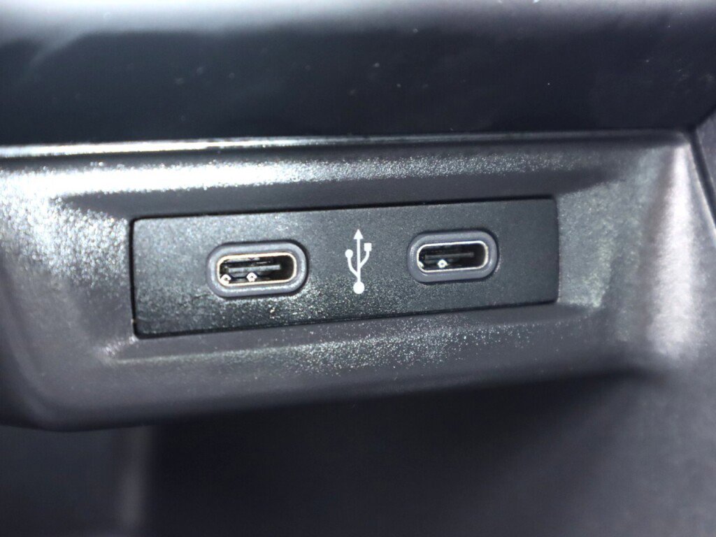 Used 2023 Volkswagen Jetta Sport image 21