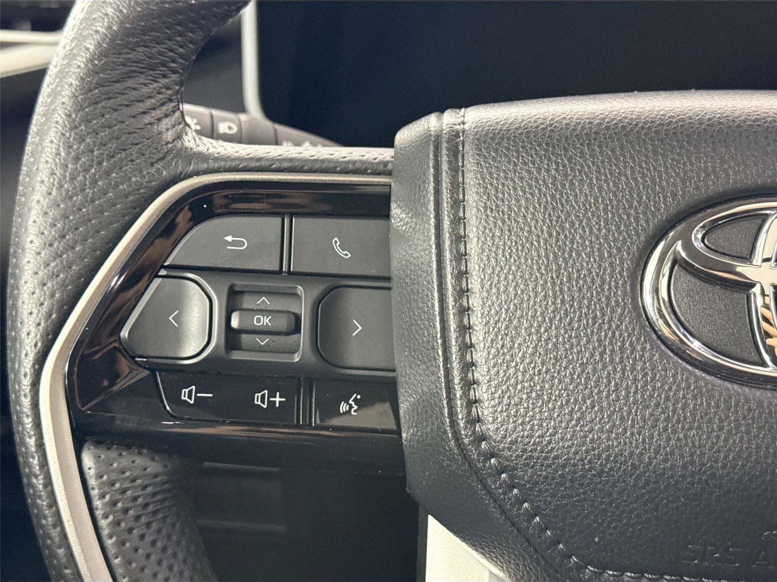 Certified 2024 Toyota Sequoia Limited image 17