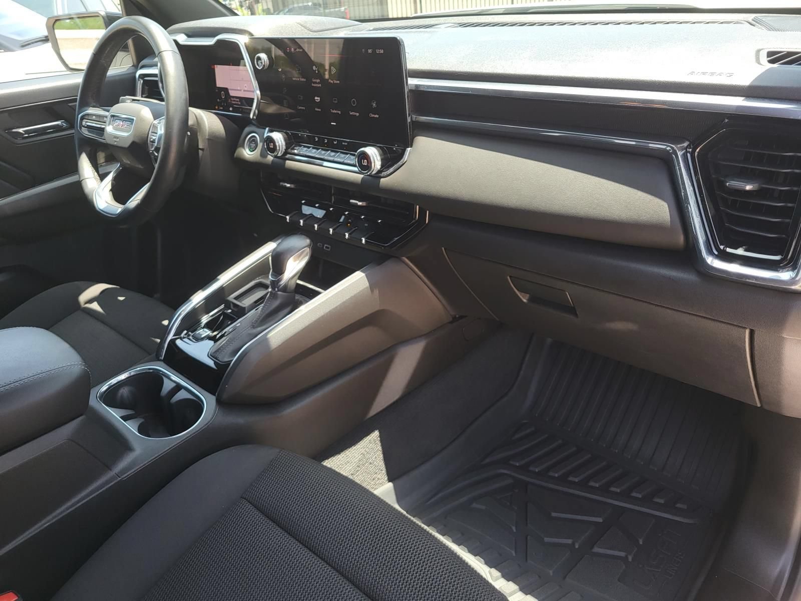Used 2024 GMC Canyon Elevation w/ Convenience Package RWD image 12
