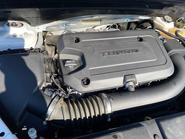 Certified 2025 Buick Envision Avenir AWD/4WD image 24