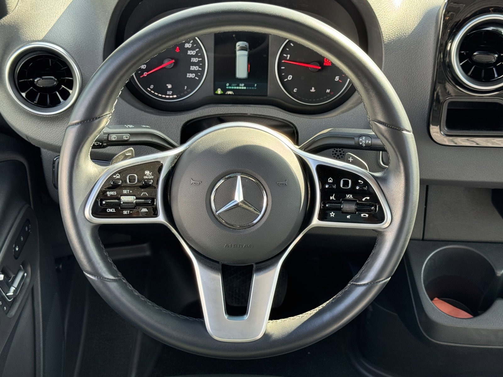 Used 2023 Mercedes-Benz Sprinter 2500 image 20