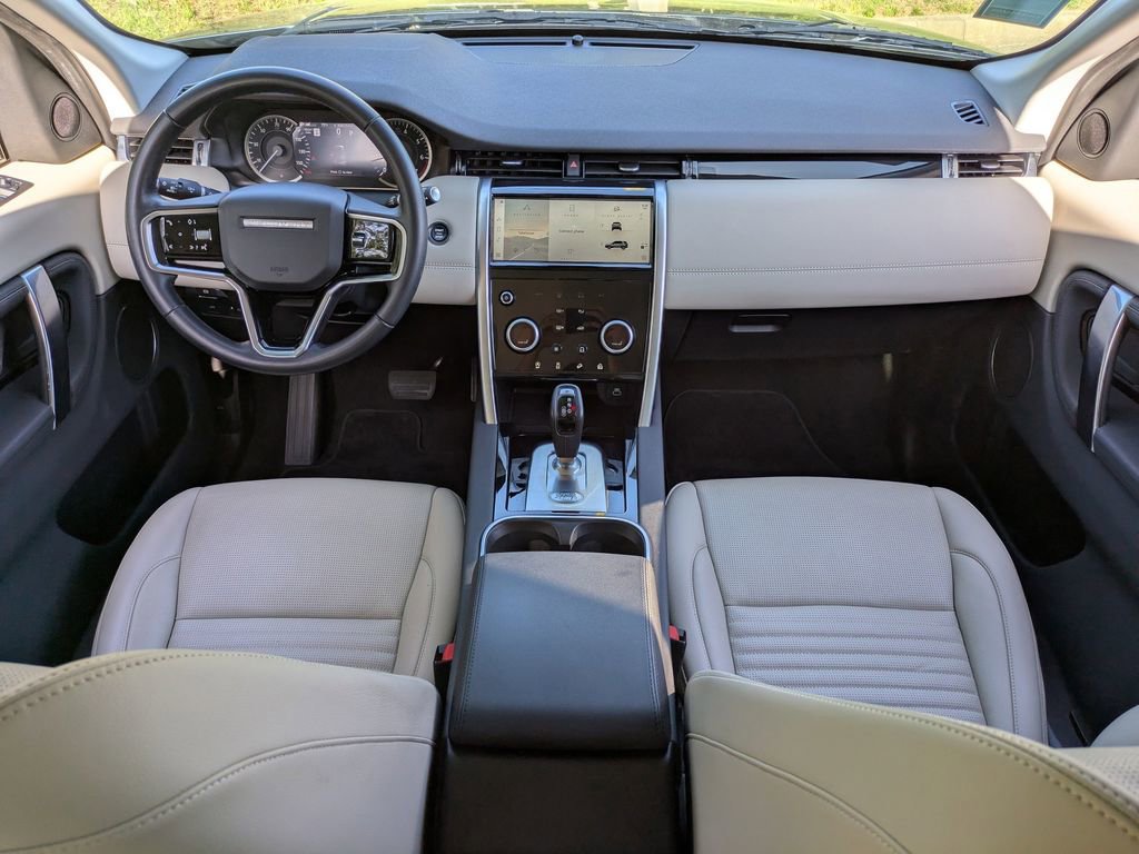 Used 2023 Land Rover Discovery Sport S image 18