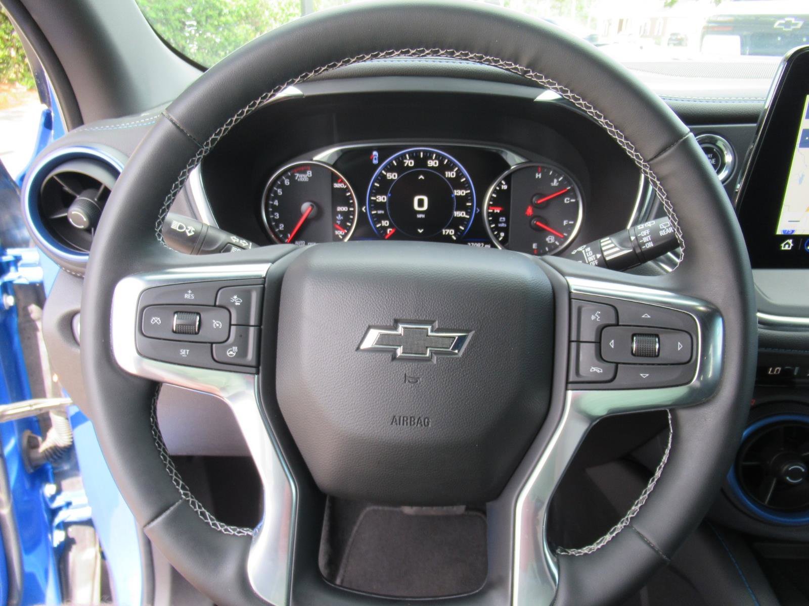 Used 2024 Chevrolet Blazer RS w/ Driver Confidence II Package image 23