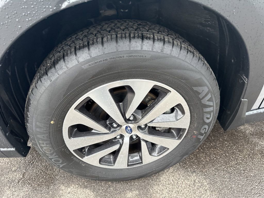 Certified 2025 Subaru Outback Premium image 33