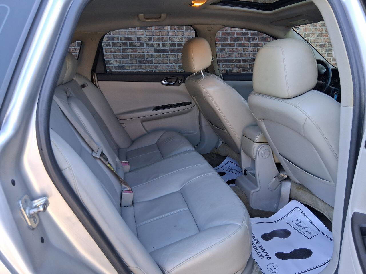 Used 2006 Chevrolet Impala LT image 12