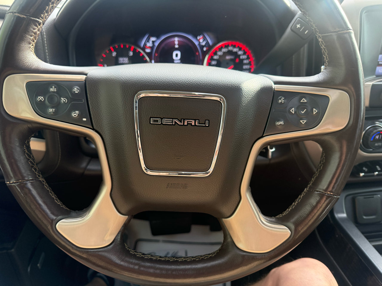 Used 2016 GMC Sierra 3500 Denali w/ Duramax Plus Package image 22