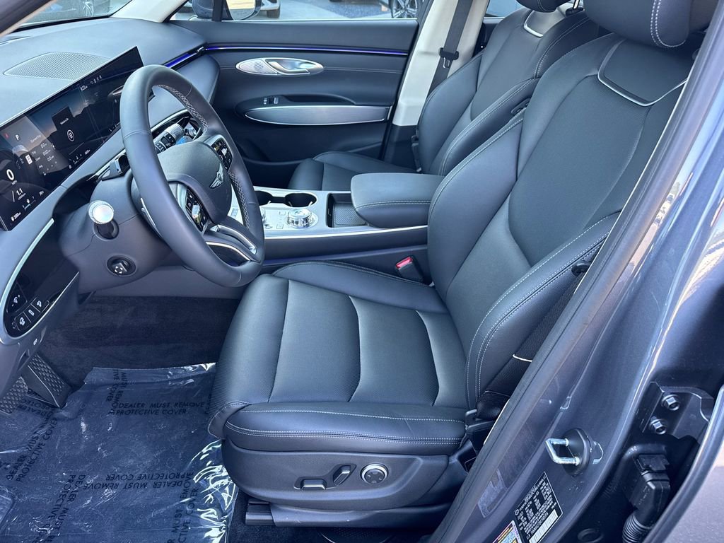 Used 2026 Genesis GV70 2.5T Select AWD/4WD image 9