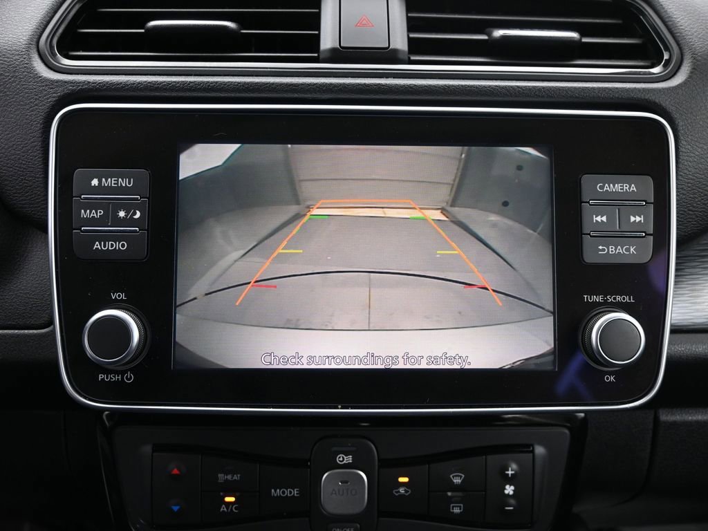 Used 2022 Nissan Leaf SV image 11