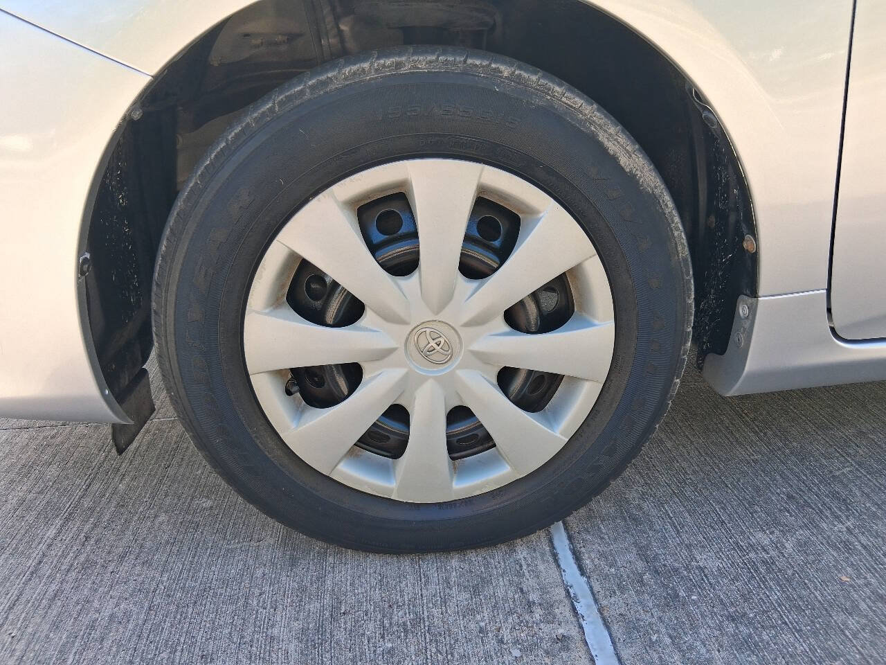 Used 2010 Toyota Corolla LE FWD image 30