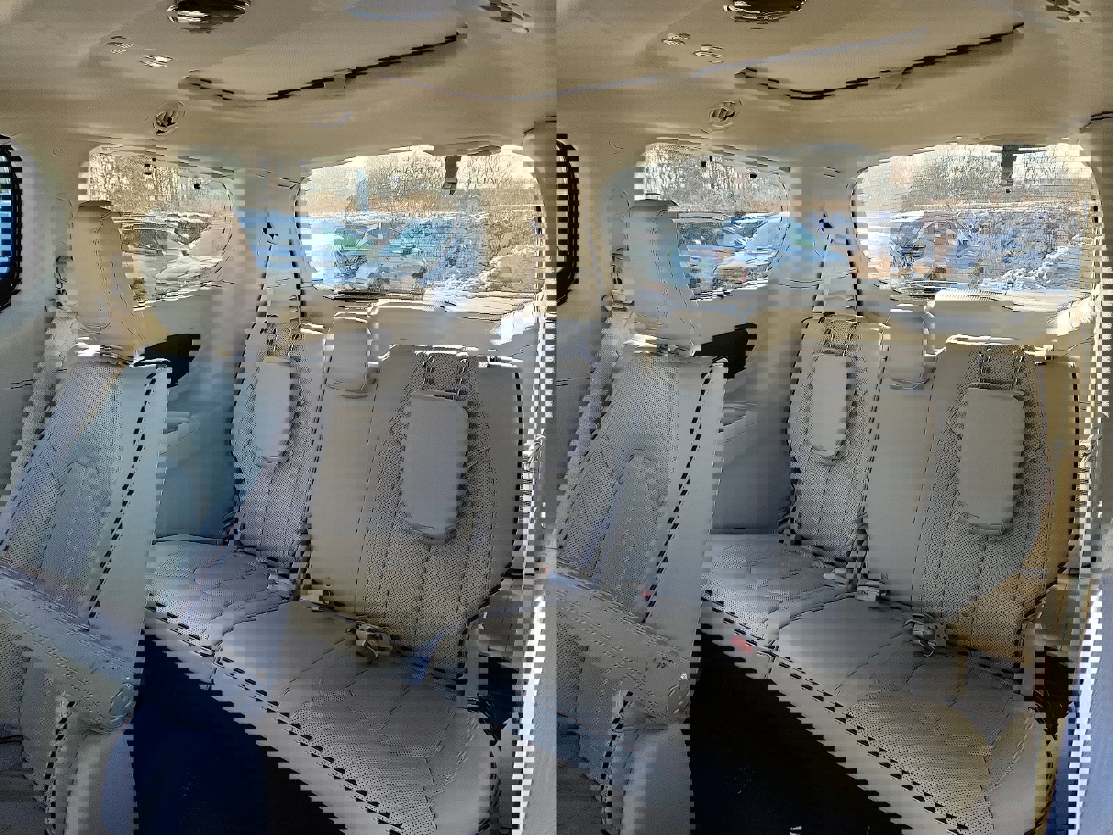 Used 2021 Chrysler Pacifica Limited w/ Uconnect Theater Family Group image 27