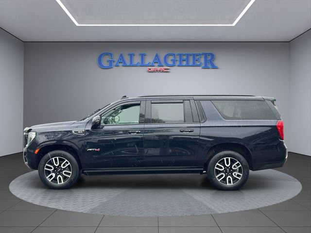 Certified 2022 GMC Yukon XL AT4 w/ AT4 Premium Package AWD/4WD image 9