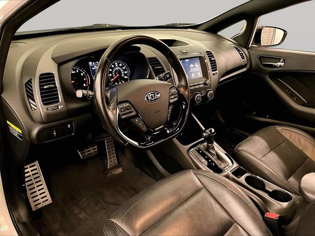 Used 2017 Kia Forte SX FWD image 12