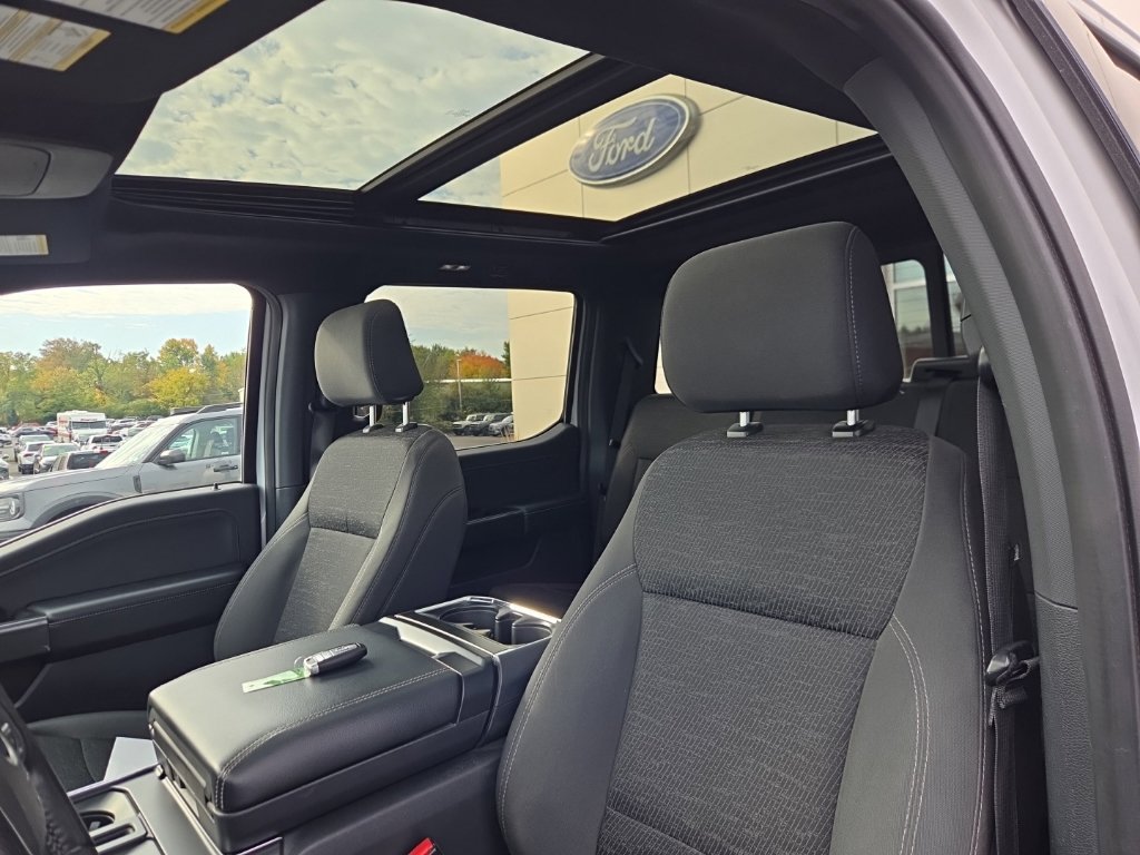 Used 2022 Ford F150 XLT w/ Equipment Group 302A High AWD/4WD image 16