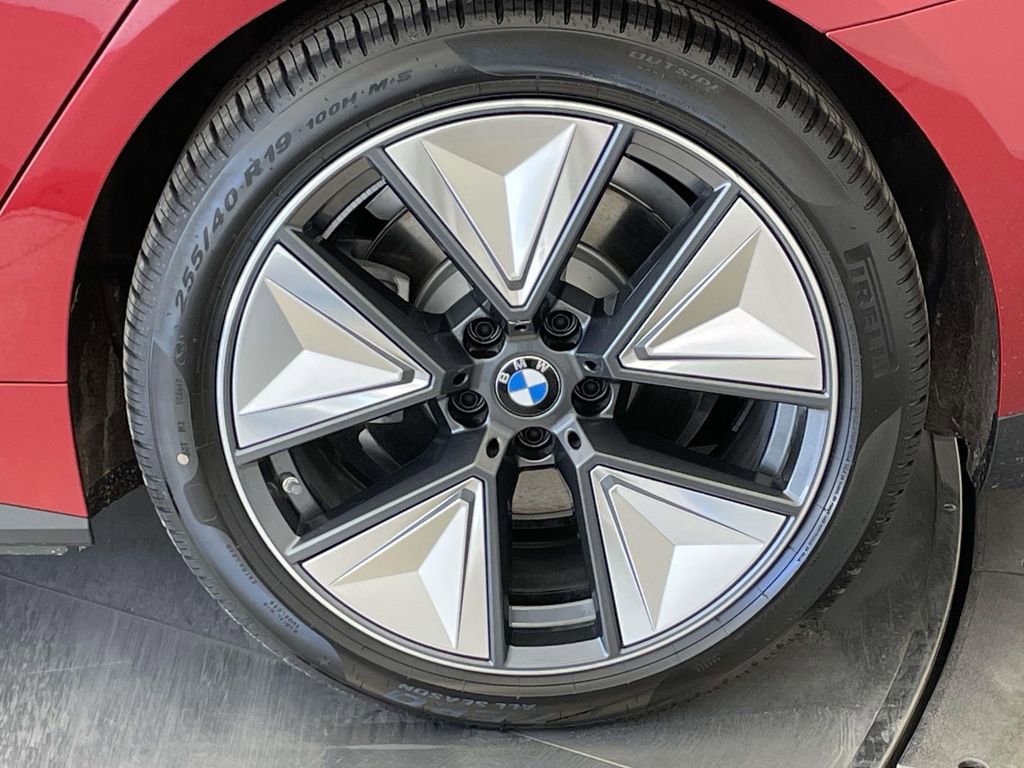 New 2026 BMW i4 xDrive40i AWD/4WD image 12