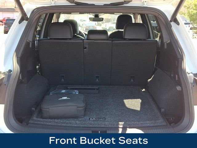 Used 2022 Volkswagen Tiguan SEL R-Line image 29