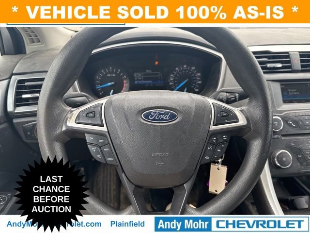 Used 2015 Ford Fusion SE image 12