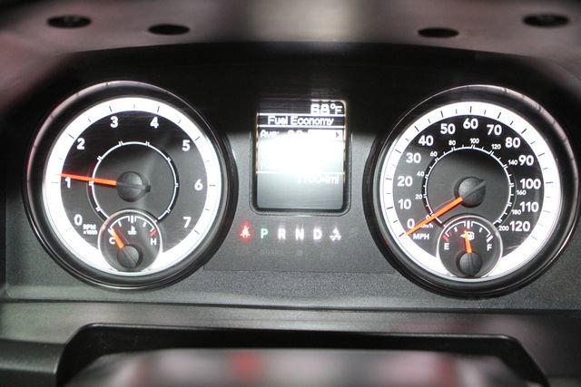Used 2017 RAM 3500 Tradesman RWD image 17