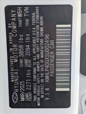 New 2025 Hyundai Elantra Limited image 22