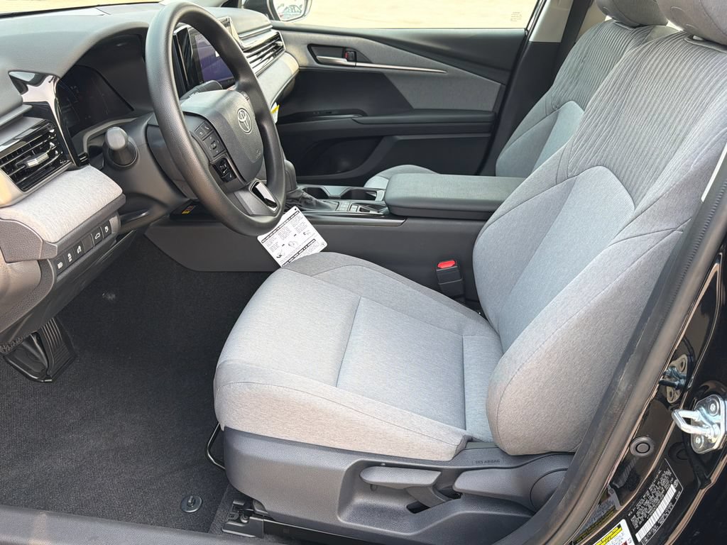 New 2026 Toyota Camry LE FWD image 18