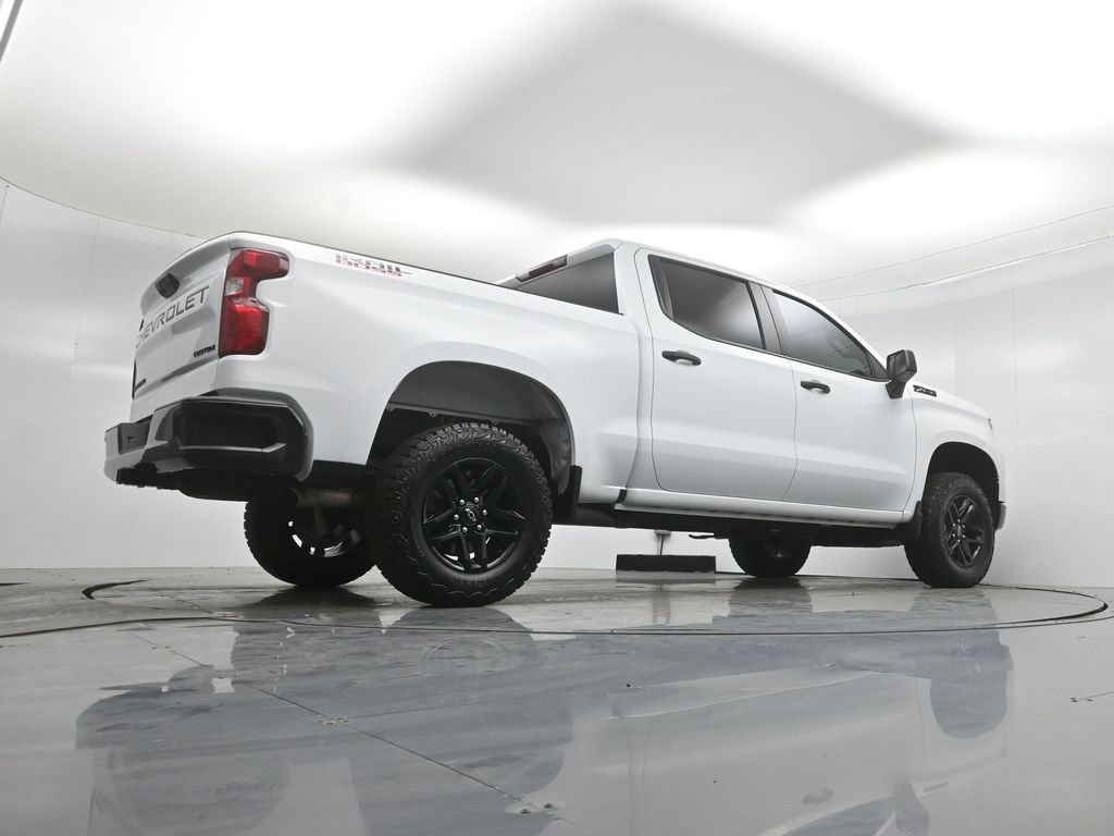Used 2024 Chevrolet Silverado 1500 Custom Trail Boss w/ LPO, Dark Essentials Package AWD/4WD image 46